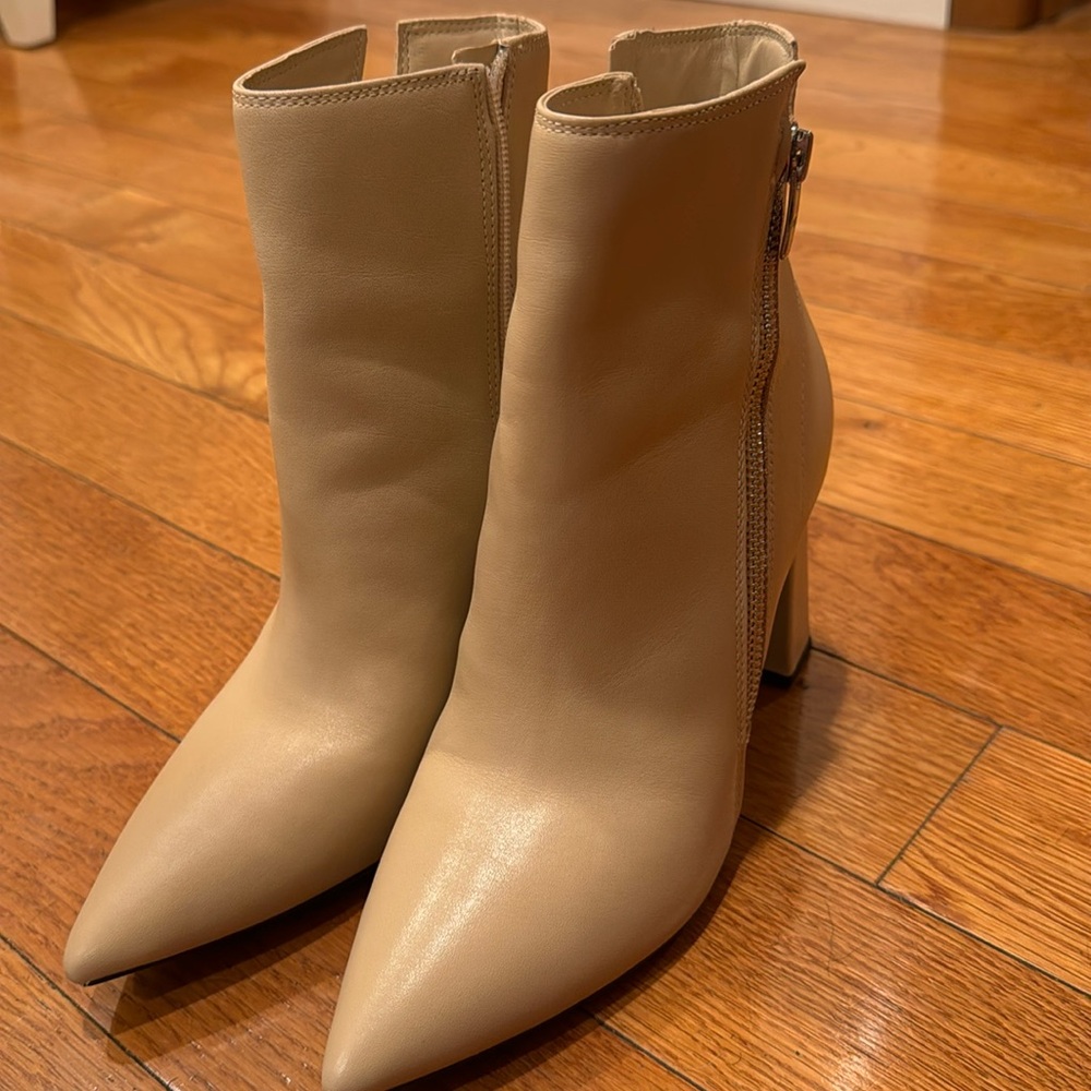 Marc fisher heels
